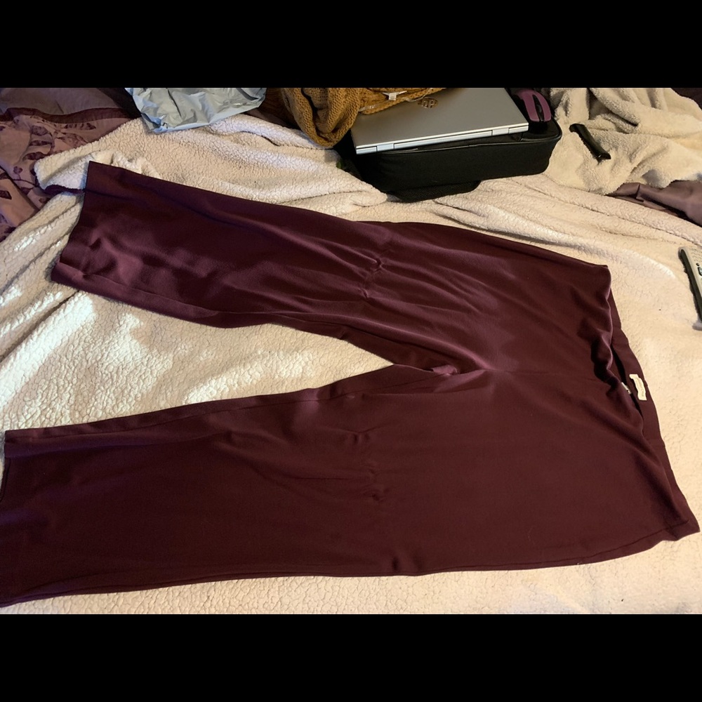 3X Coldwater Creek plum stretch ponte pants, gently used.